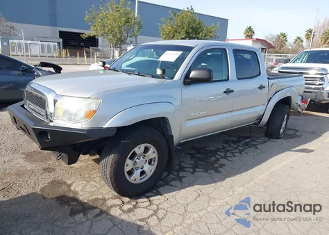 2011 Toyota Tacoma Prerunner V6 z USA, uszkodzony, nr VIN 3TMJU4GN2BM110694
